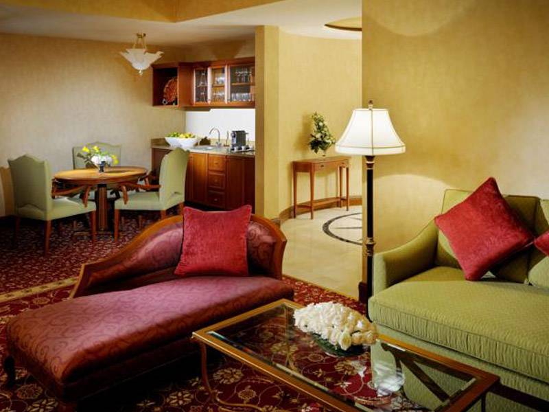 MÃ¶venpick Hotel Al Aziziyah Doha