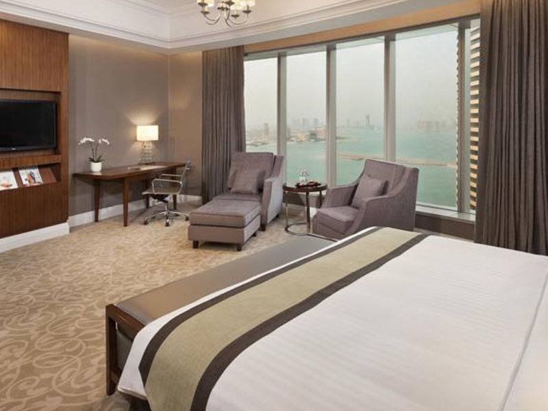 Excellent choice for couplesReserve    MeliÃ¡ Doha Hotel