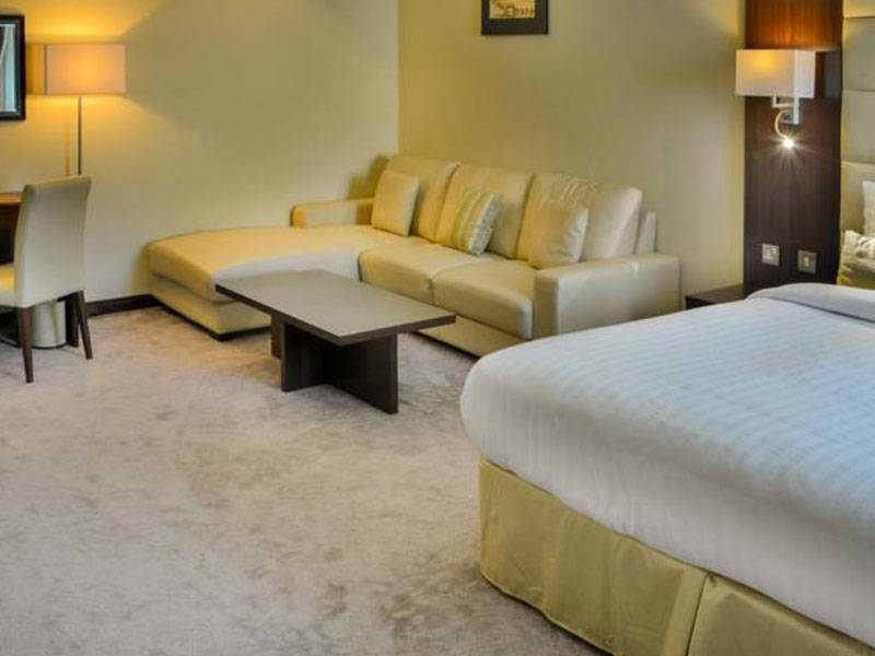 Golden Ocean Hotel 