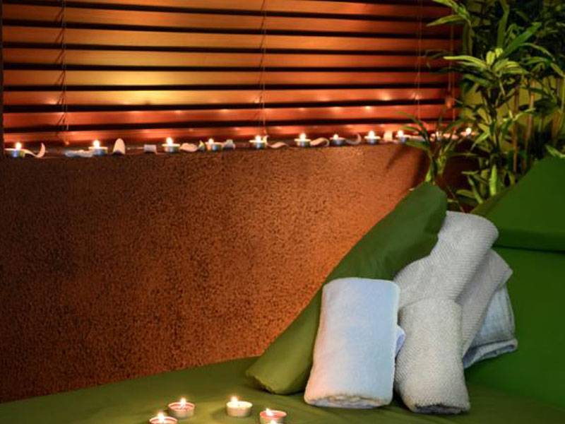 Golden Ocean Hotel 