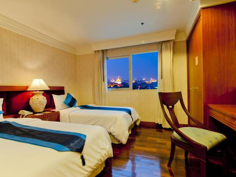 Prince Palace Hotel