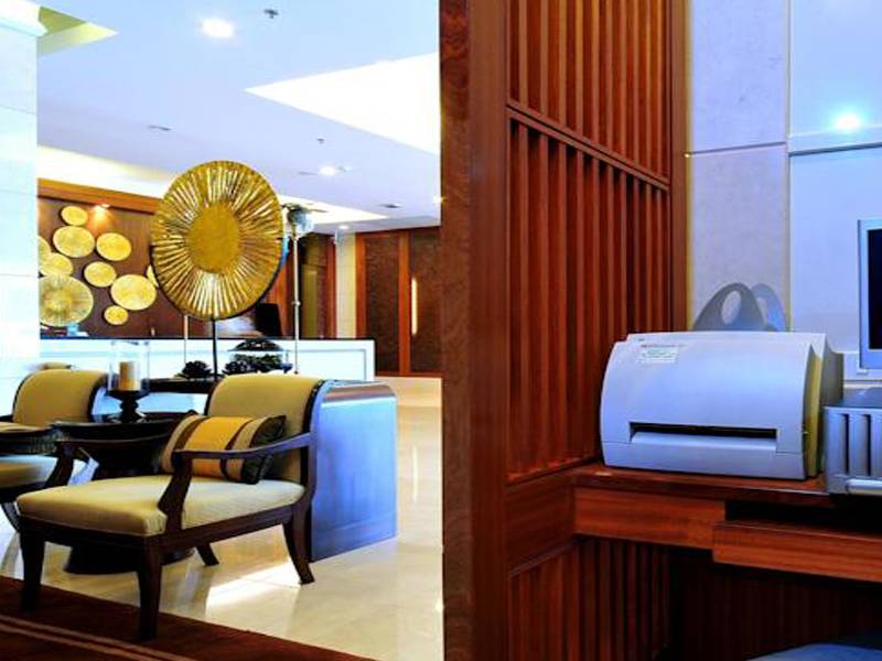 Centre Point Silom