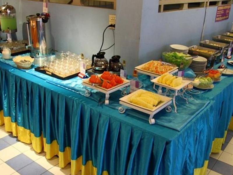 Sawasdee Banglumpoo Inn