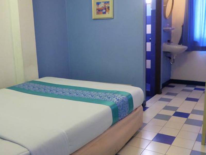 Sawasdee Banglumpoo Inn