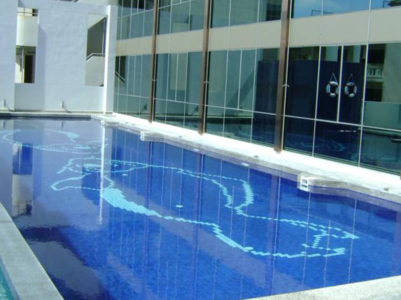 New Season Square Hotel