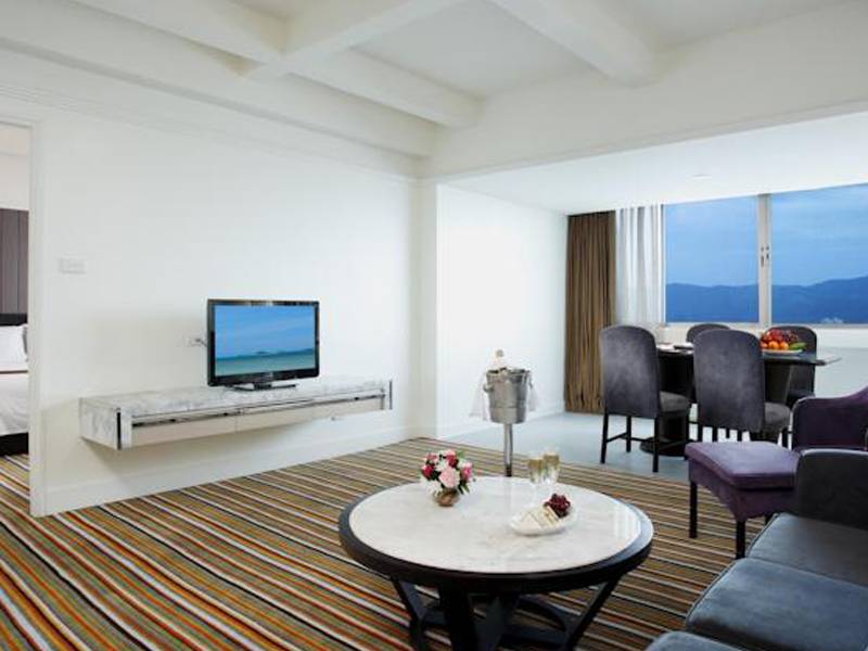 Centara Hotel Hat Yai
