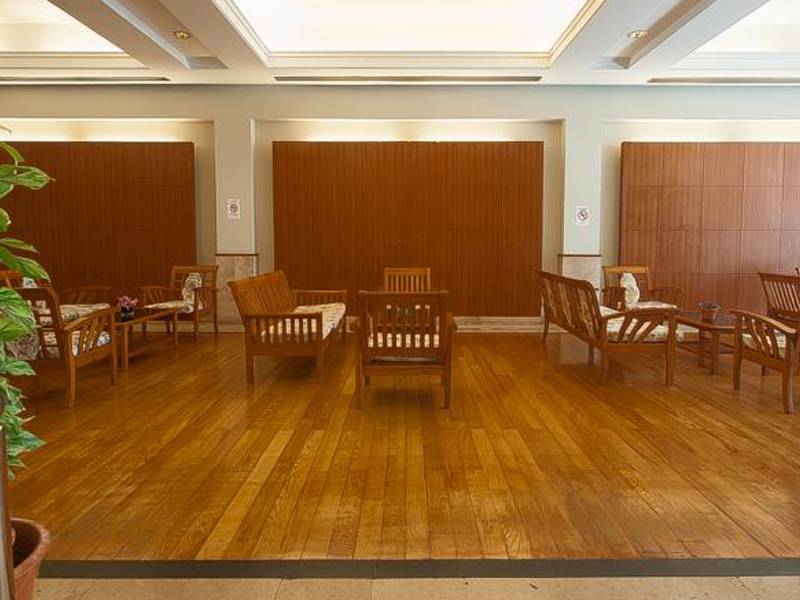 Grand Plaza Hotel