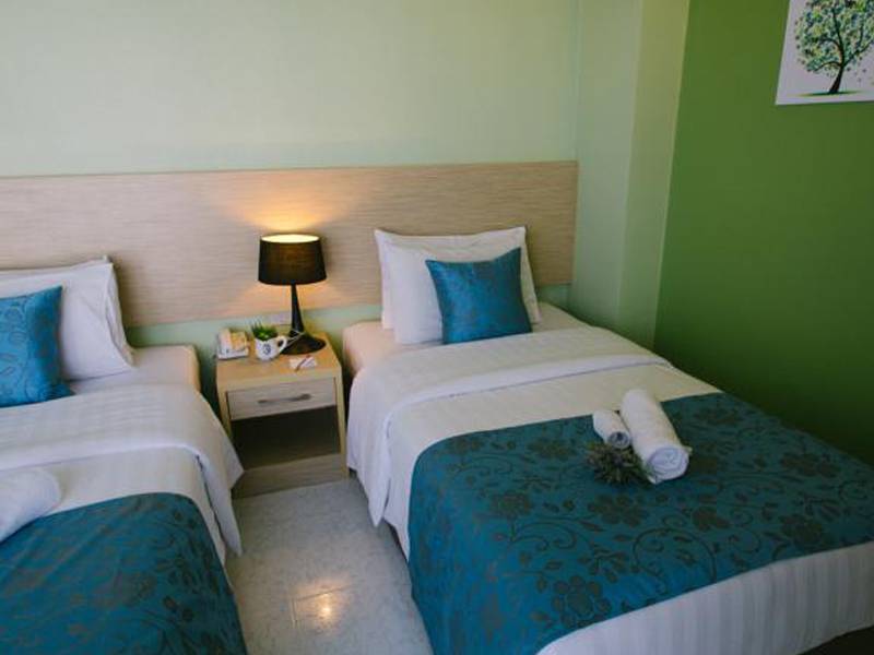 Thipurai City Hotel