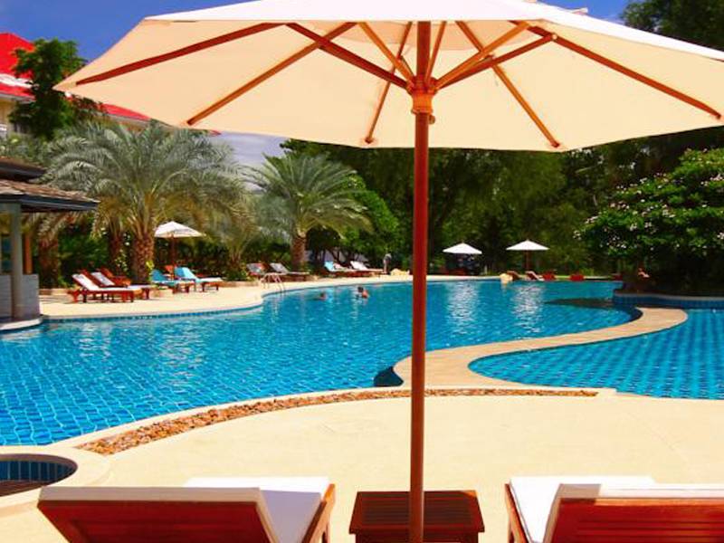 Dheva Mantra Resort 
