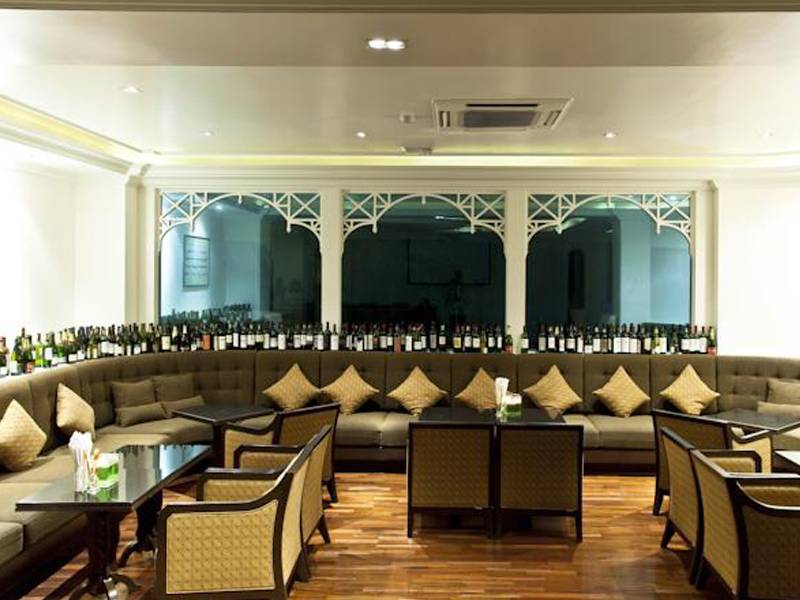 Dheva Mantra Resort 