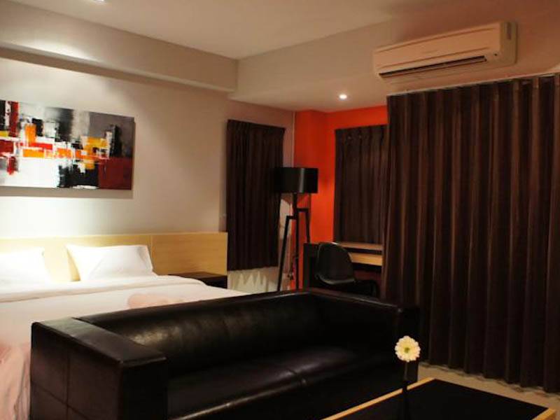 Trendy Hotel 
