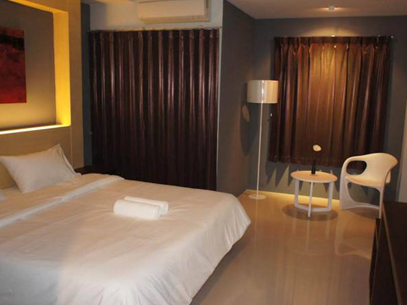 Trendy Hotel 