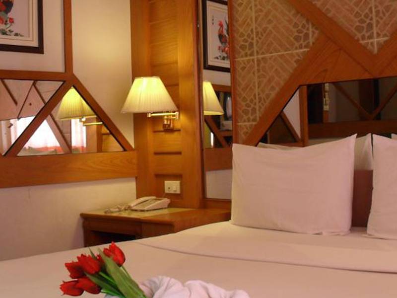 Siri Hotel