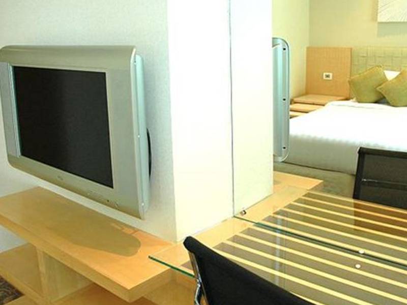 Richmond Stylish Convention Hotel