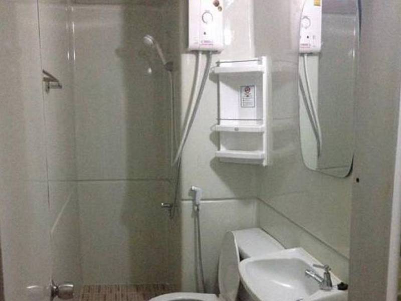 Muangthongthani Rental/Khun Dan