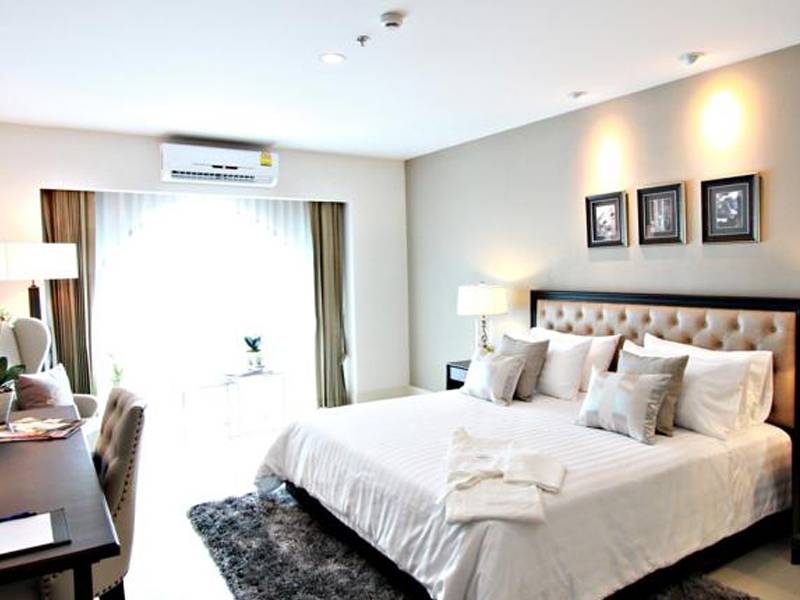 S.N. Plus Hotel