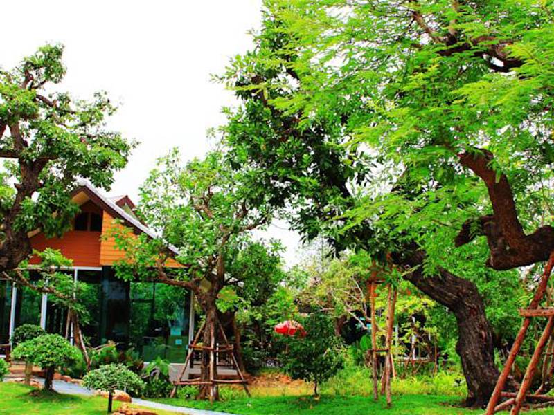 Taman Resort