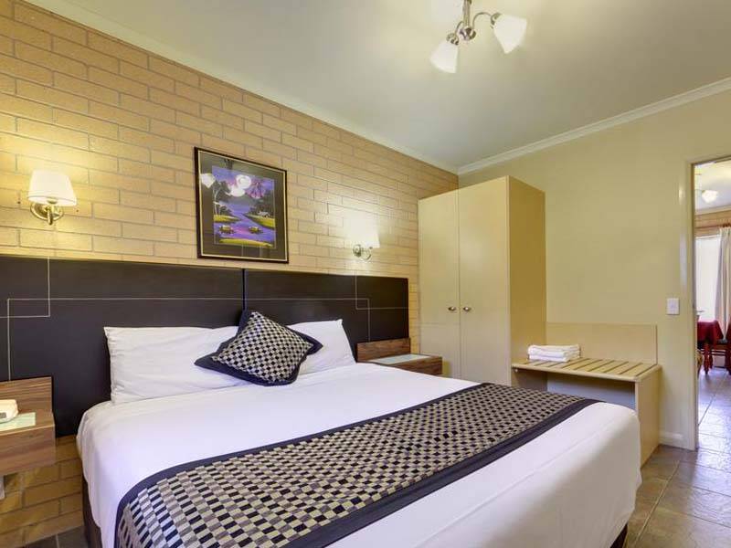 Comfort Inn & Suites Georgian
