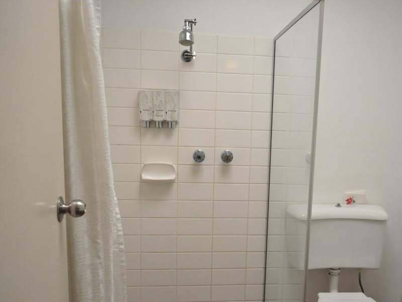 Albury Burvale Motor Inn