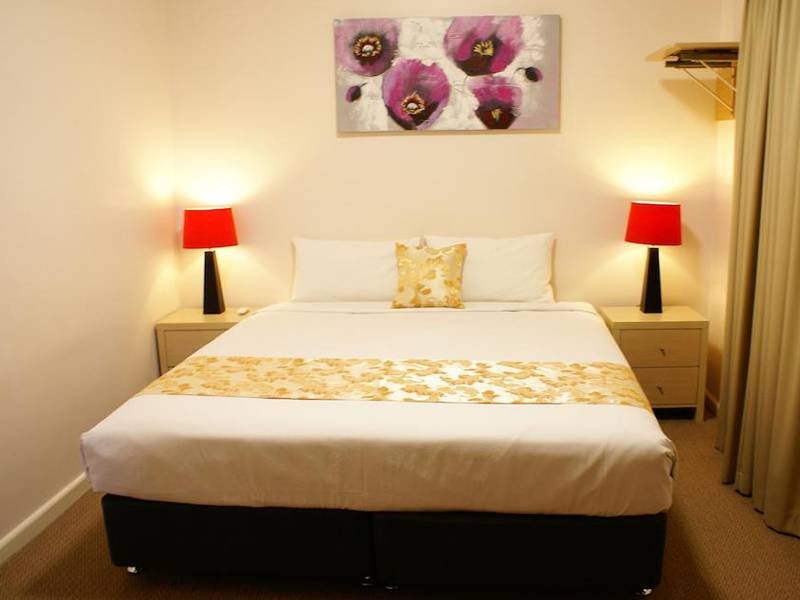 Country Lodge Motor Inn