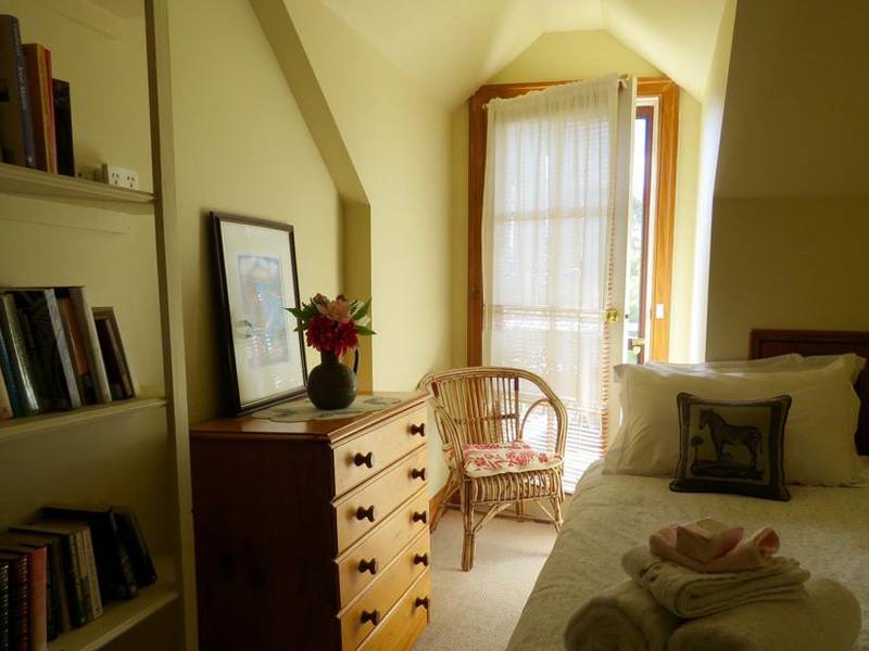 Hawk s Nest Bed & Breakfast