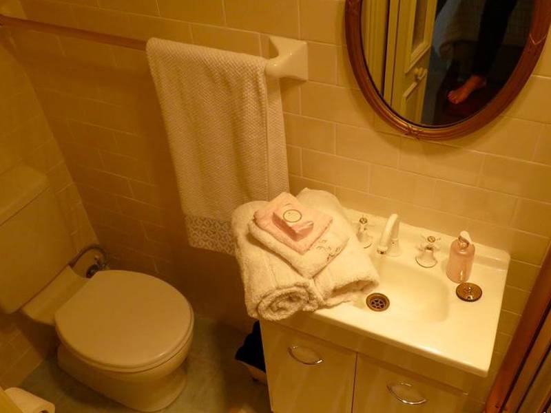 Hawk s Nest Bed & Breakfast
