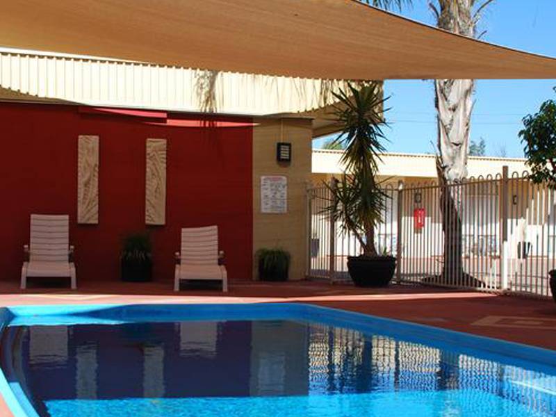 Desert Sand Motor Inn