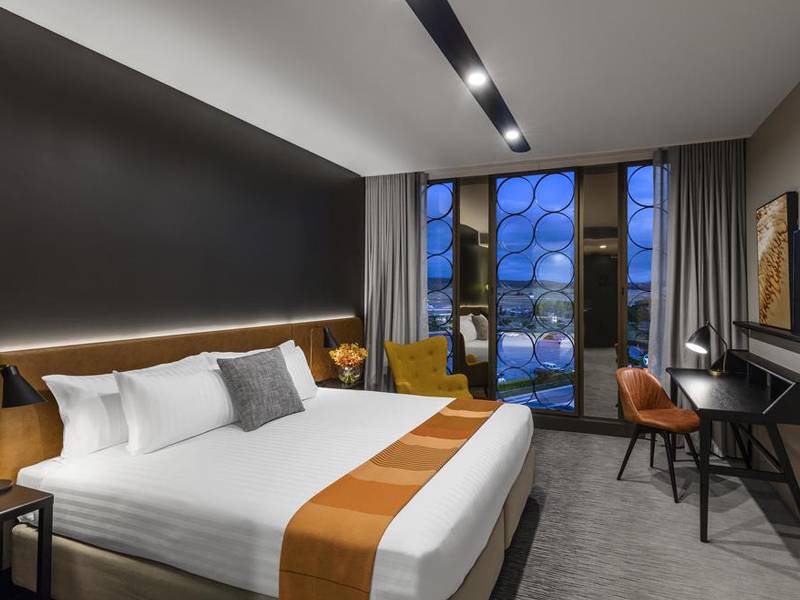 Vibe Hotel Canberra Airport
