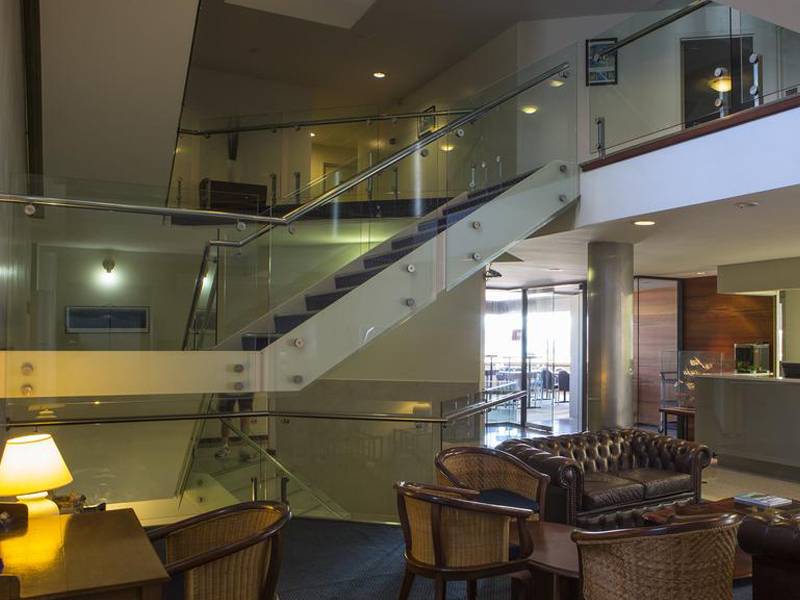 Ocean Centre Hotel