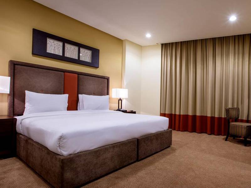 Parkside Orange Suites Hotel Apartments