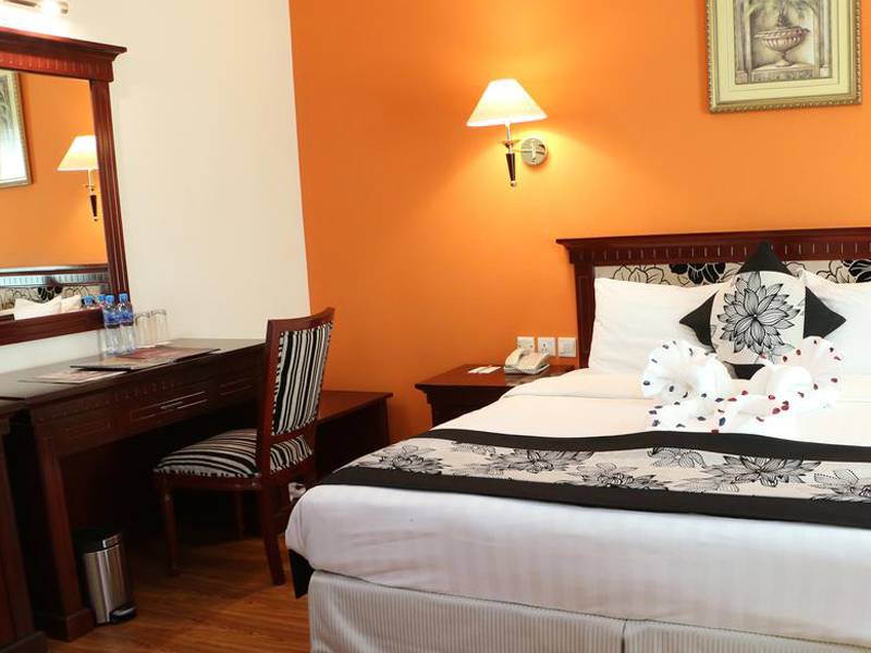 Pars International Hotel