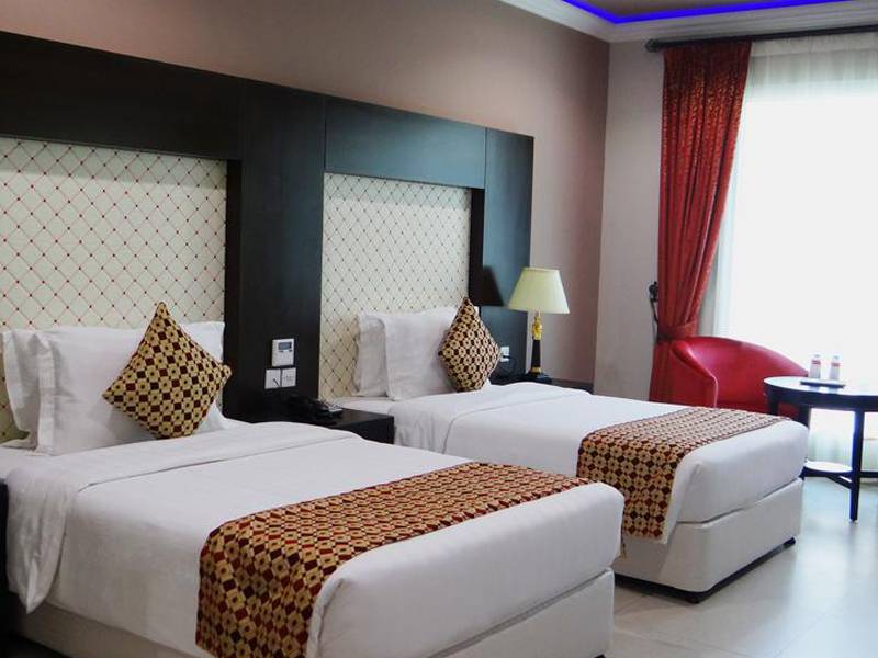 Crystal Palace Hotel