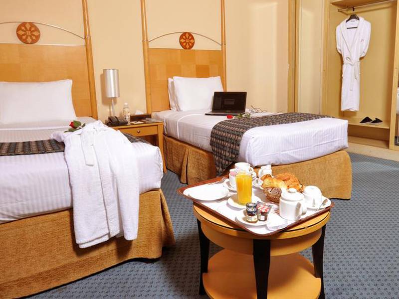 Days Hotel