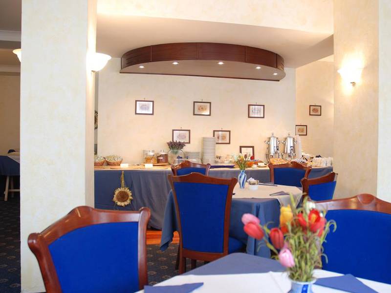 Hotel Mediterraneo