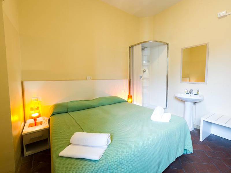 Hostel 7 Santi
