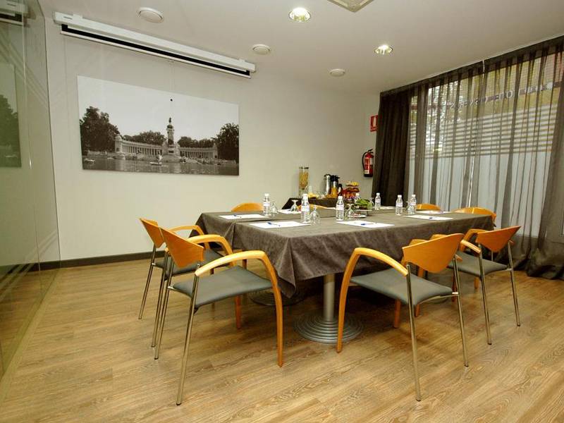 Hotel Cisneros