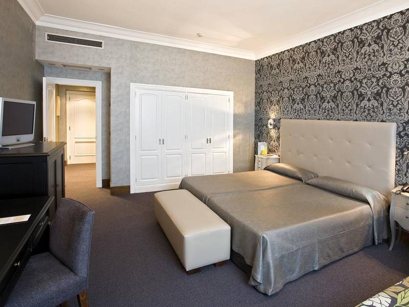 Hotel Carlton