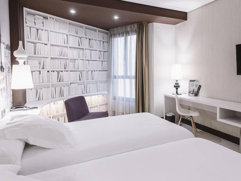 Hotel Abando