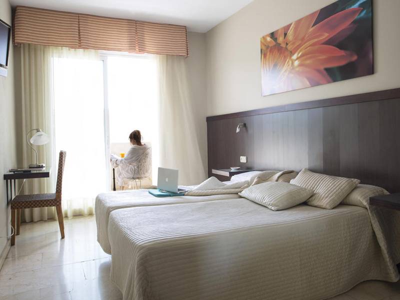 Hotel Oasis