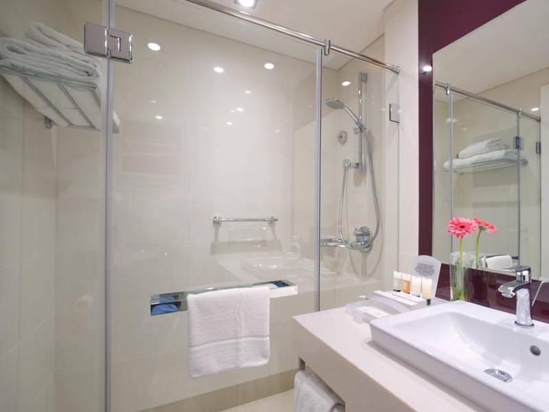 Holiday Inn AlSeeb Muscat 