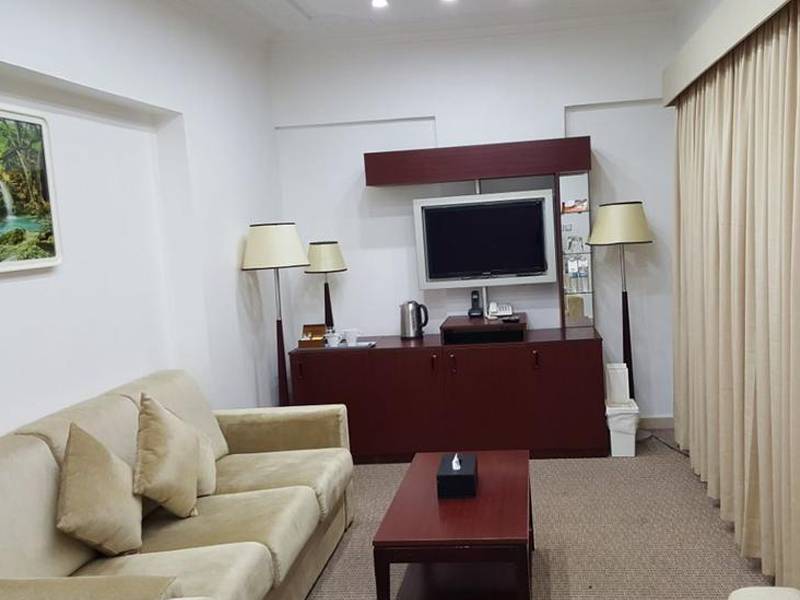 Oman Palm Hotel Suites