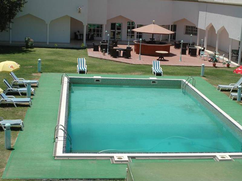 Al Sharqiya Sands Hotel