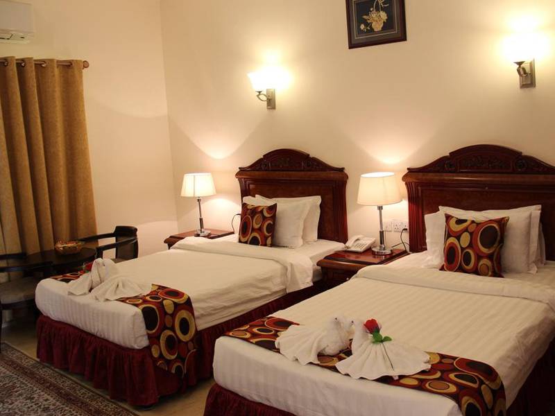 Al Diyar Hotel