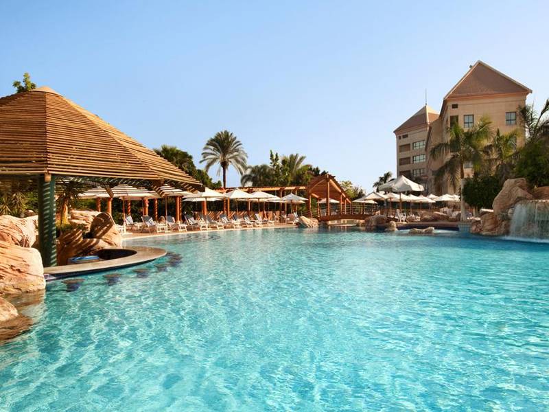 Hilton Pyramids Golf 