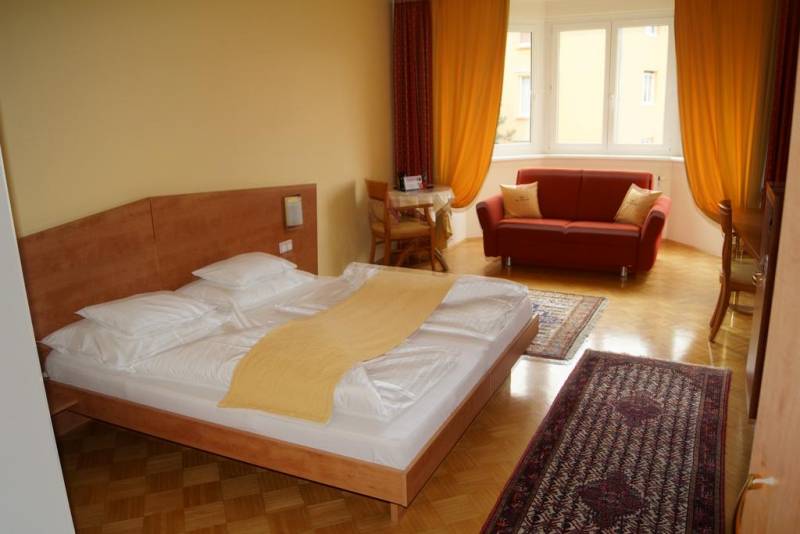 Der Marienhof Hotel Garni