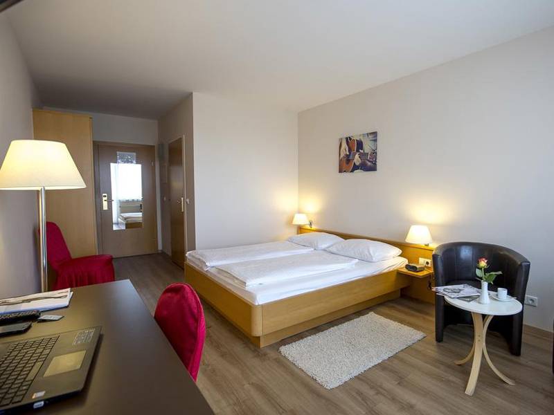 WohlfÃ¼hlhotel Novapark