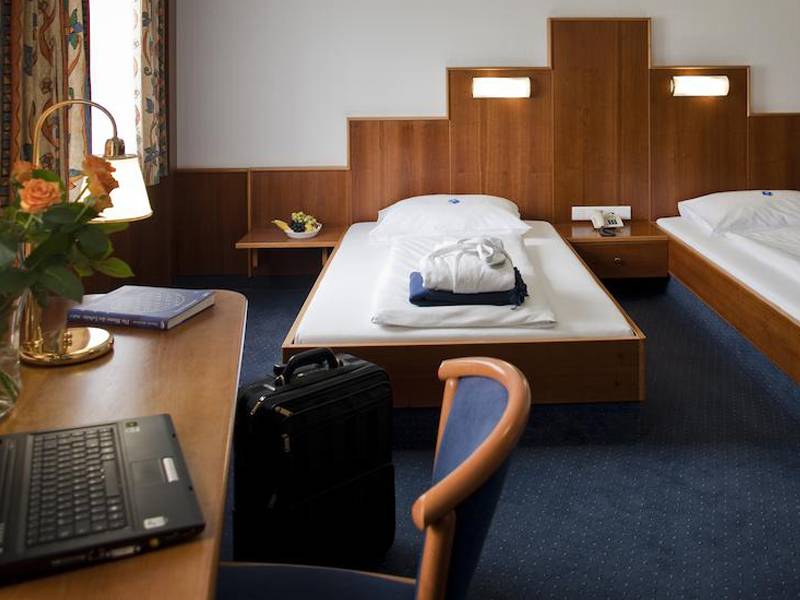 Hotel Paradies