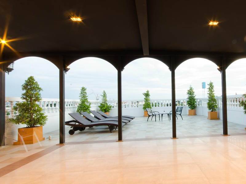 Khaosan Palace Hotel