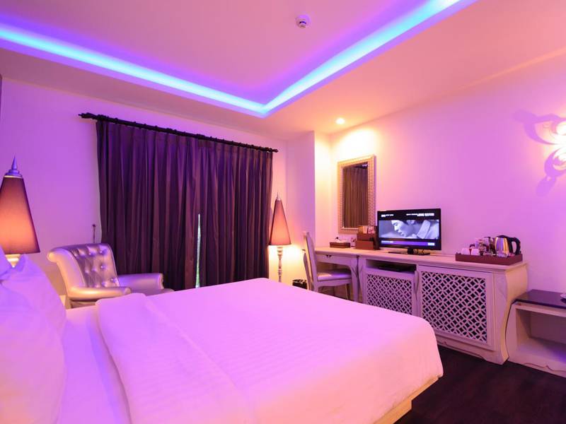 Chillax Resort