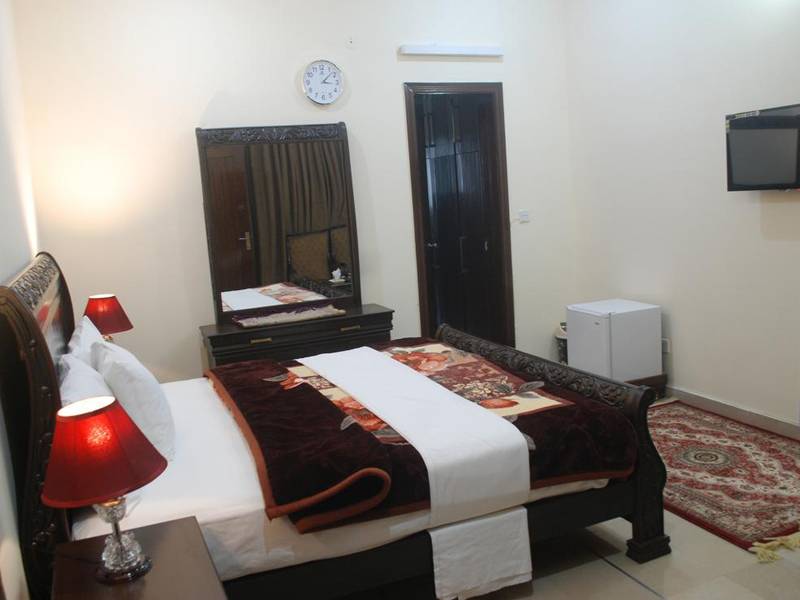 Millat Guest House, F-10 4 Islamabad